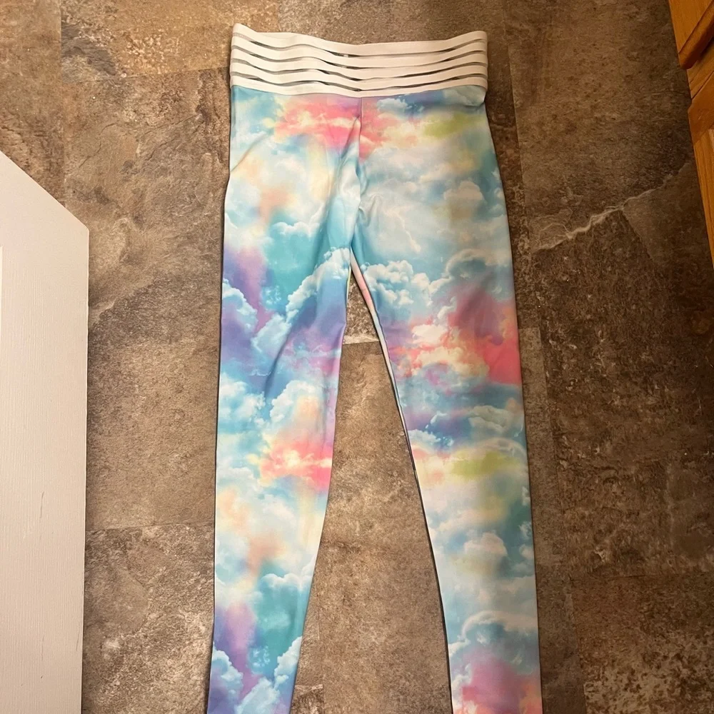 Cute Booty Unicorn Leggings - Picture 4 of 8